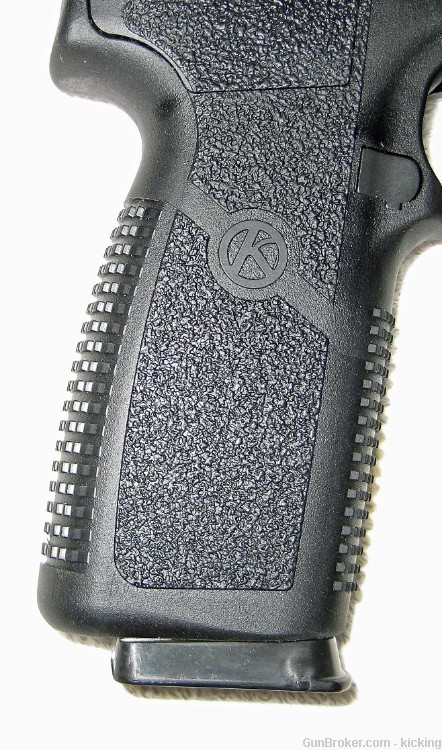 Kahr Model TP-2 Semi Auto Pistol 9MM Night Sights Two Mags-img-4