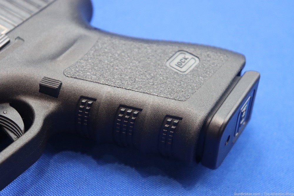 Glock G19 Pistol FACTORY HAND ENGRAVED & GOLD INLAID ELP Prefix 9MM 19 GEN3-img-51