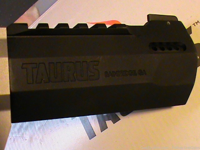 Taurus Raging Hunter .357 7rd 5.13" Brl 2357055RH Two Tone Steel Revolver-img-6