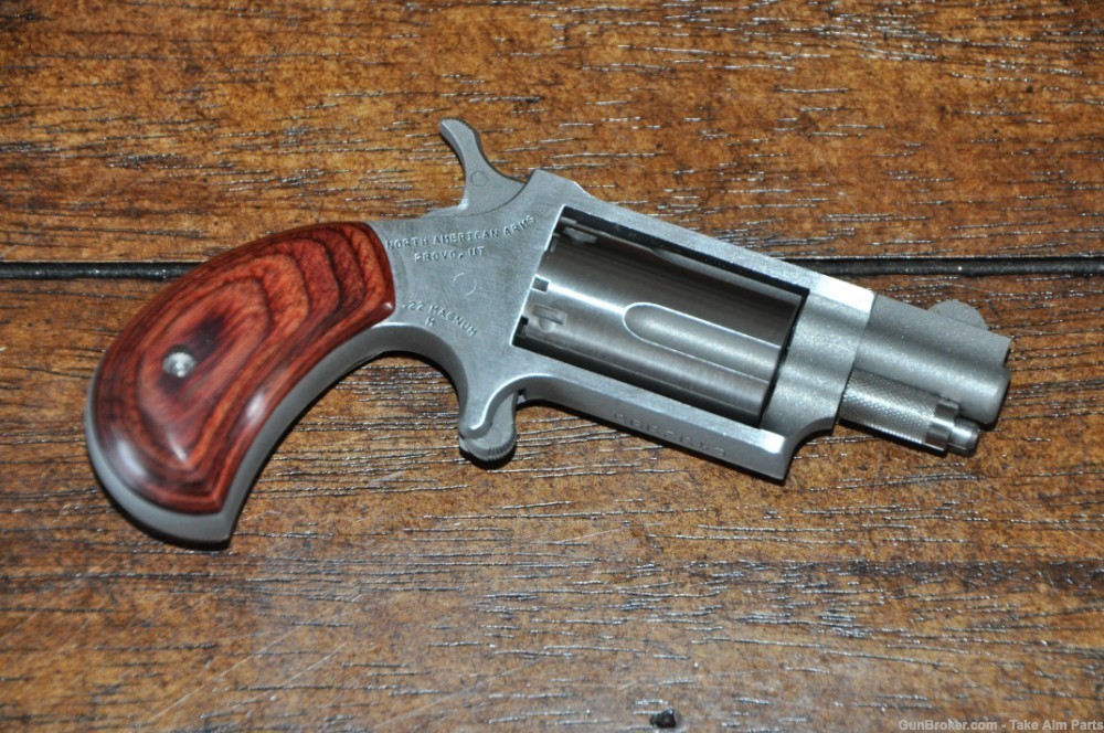 North American Arms Mini Magnum Model M 22mag w/ Lock Box-img-3