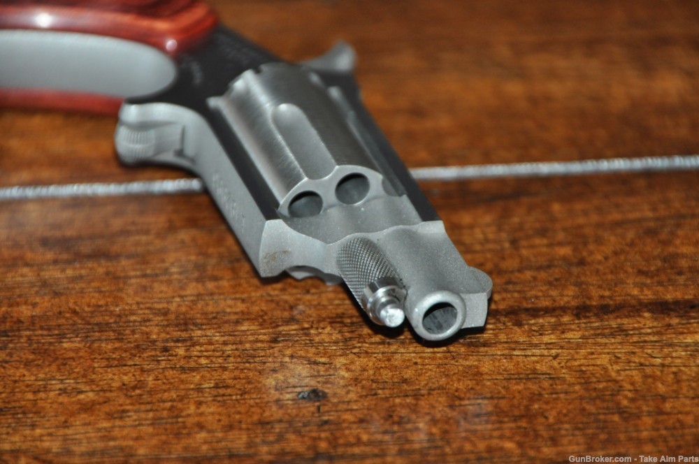 North American Arms Mini Magnum Model M 22mag w/ Lock Box-img-5