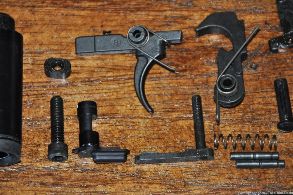 Bushmaster Carbon 15 Pistol 5.56 Parts-img-2