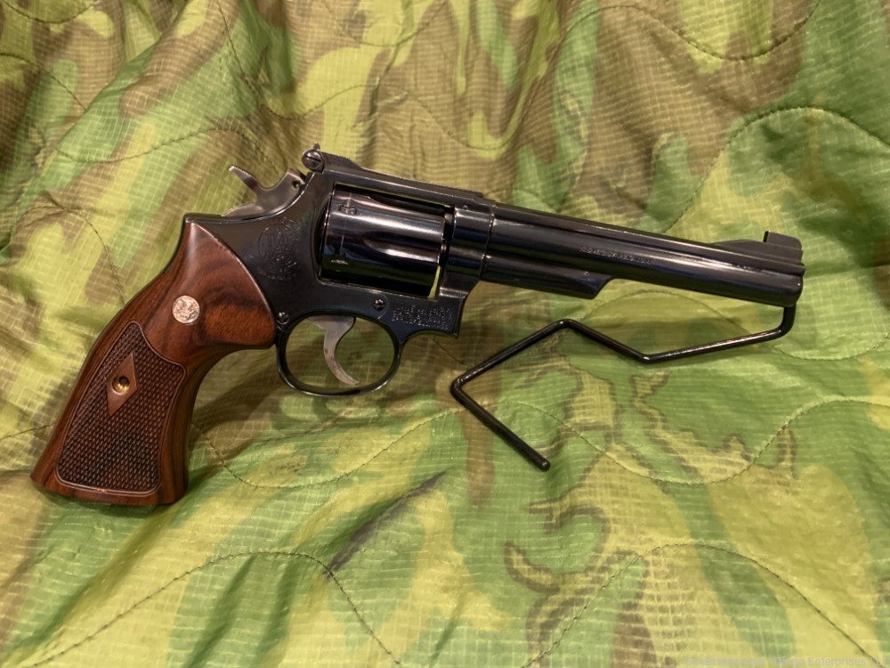 Smith & Wesson Model 19-4 .357 Magnum Excellent Condition circa 1980-img-1