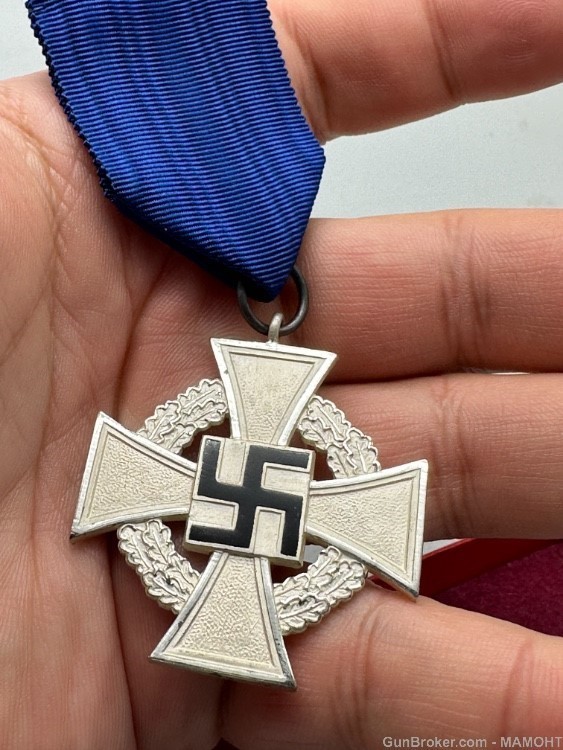 WW2 German CASED 25 Year Silver FAITHFUL SERVICE Cross Medal Award Souval-img-7
