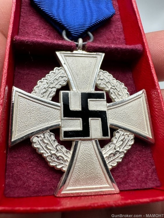 WW2 German CASED 25 Year Silver FAITHFUL SERVICE Cross Medal Award Souval-img-2
