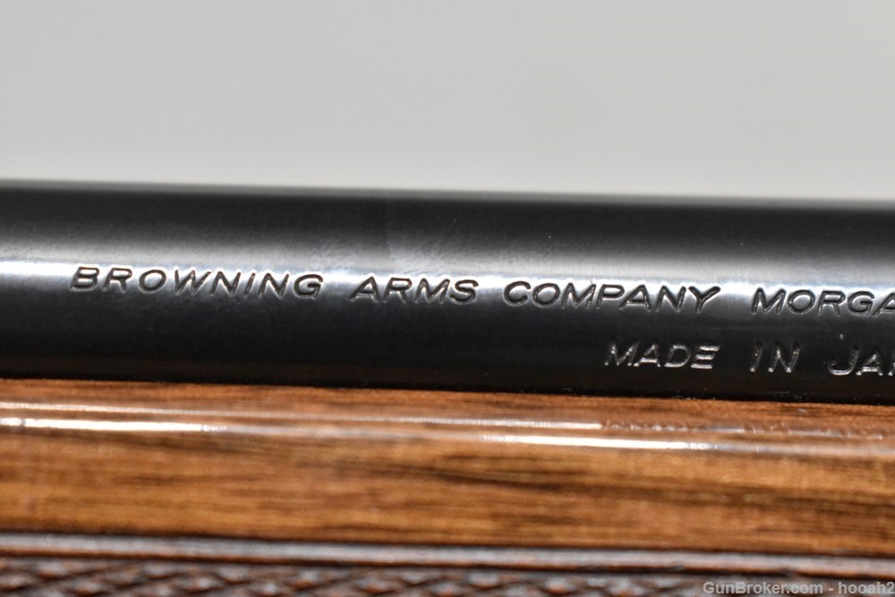 Nice Browning A-Bolt Grade 1 Bolt Action Rifle 22 LR Japan-img-33