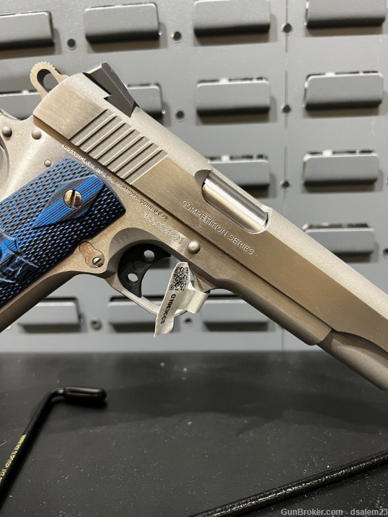 Colt 1911 Government Competition Series 38 Super O1083CCS-img-7