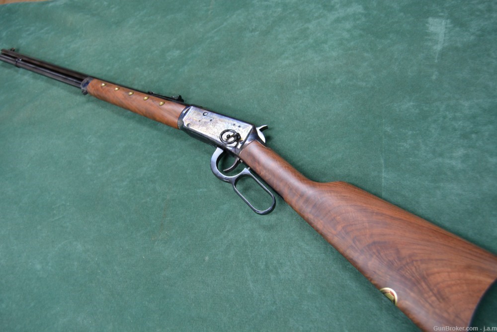 Winchester 94 Chief Crazy Horse Comm  .38-55-img-0