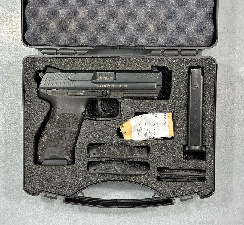 (Pre-owned) H&K P30 V3 9mm 4" barrel W/OEM case and (2) Magazines-img-0