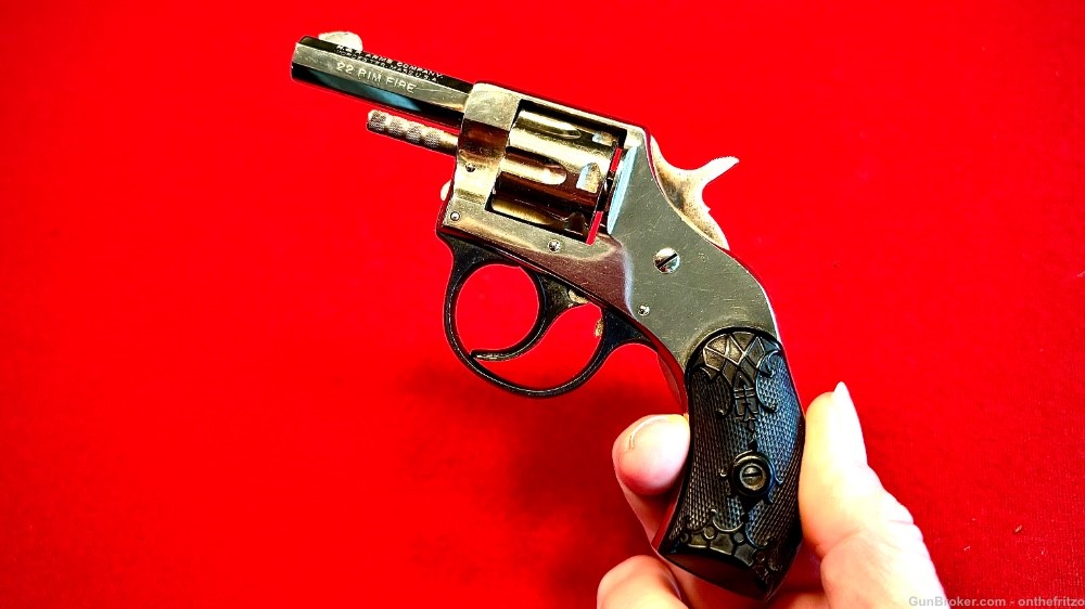 H&R Young America Double Action .22 Revolver - Harrington & Richardson MINT-img-0