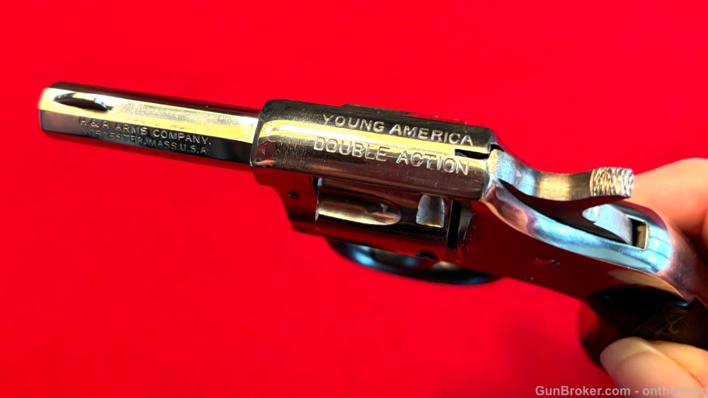 H&R Young America Double Action .22 Revolver - Harrington & Richardson MINT-img-3