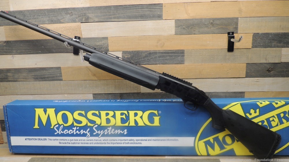 Mossberg 930 Semi Auto Shotgun 12ga 28" Barrel w/synthetic furniture.-img-0