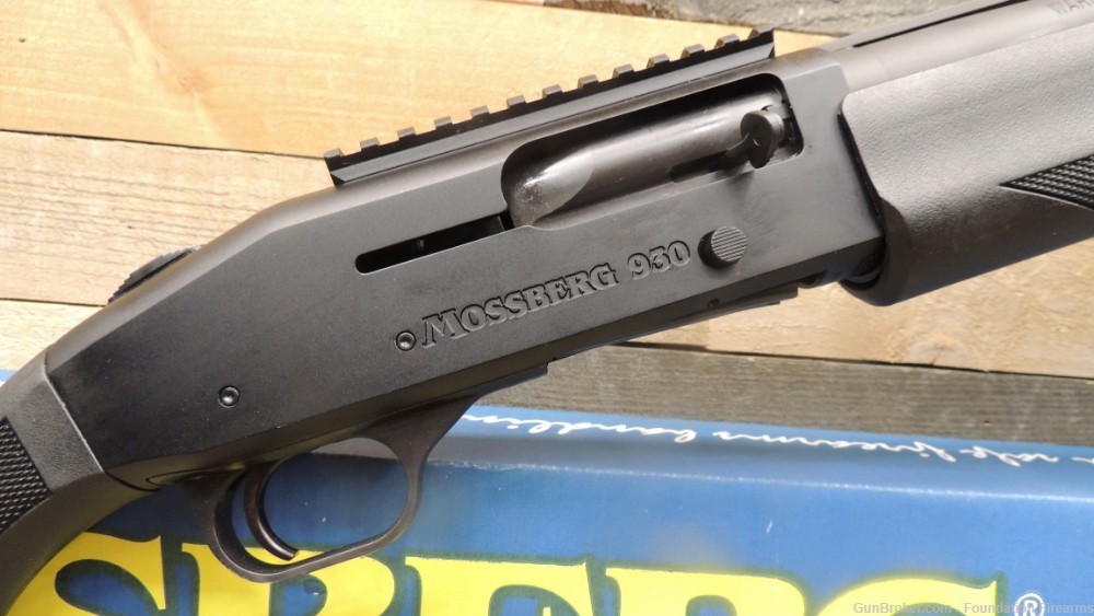 Mossberg 930 Semi Auto Shotgun 12ga 28" Barrel w/synthetic furniture.-img-7