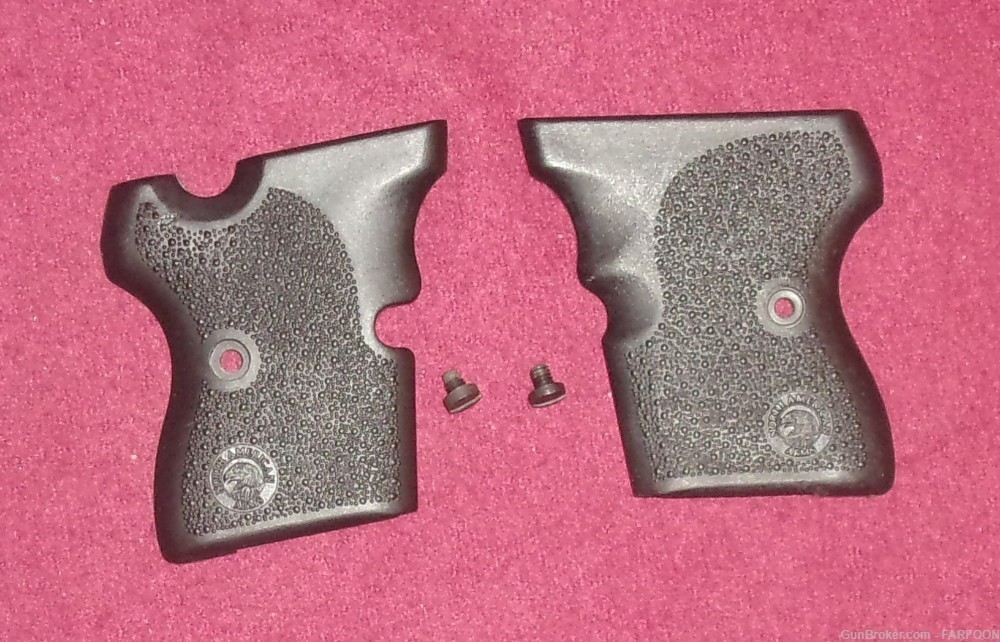 NAA GUARDIAN 32ACP GRIPS & (2) SCREWS, ASSEMBLY-img-0