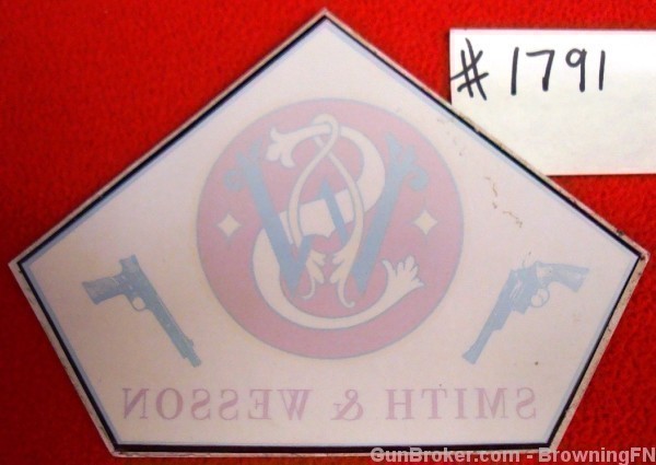 Orig 1960s S&W Smith & Wesson Window Decal-img-0