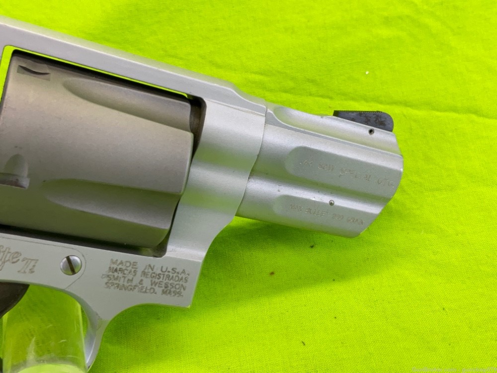 Smith And Wesson Model 296 Scandium Air Weight Light Carry 44 Special S&W -img-4