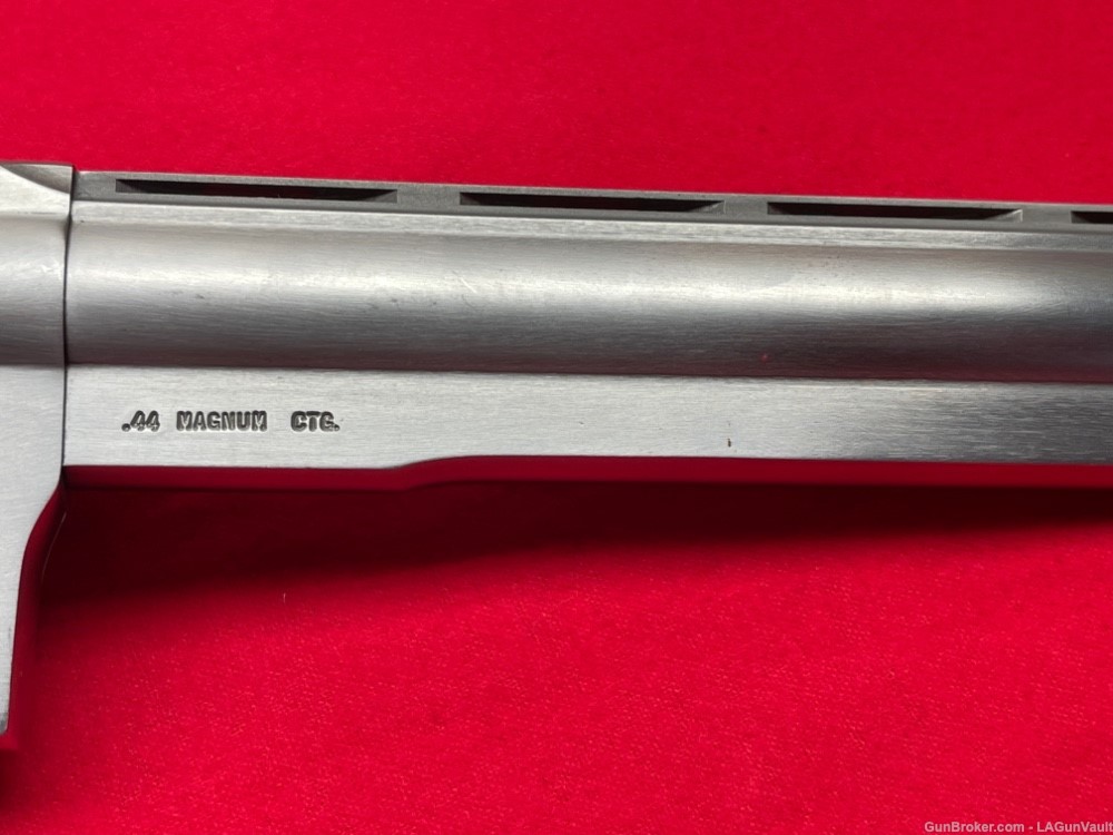 Dan Wesson 44 mag 8 inch full underlug-img-7