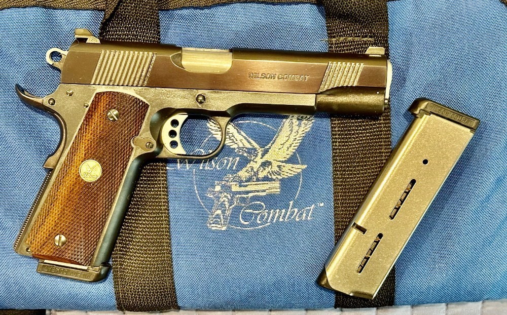 Wilson Combat Vintage 1911 in near perfect condition! 1996 A2-img-1