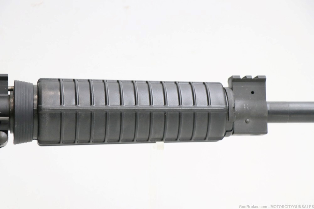 Smith & Wesson M&P15 5.56 Nato Semi-Automatic Rifle 16"-img-3