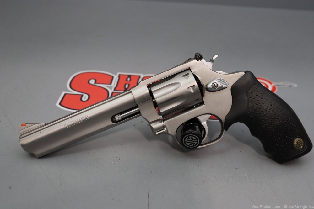 Smith & Wesson Model 941 (Eight-Shot) 5" .22 Magnum w/Box -img-32
