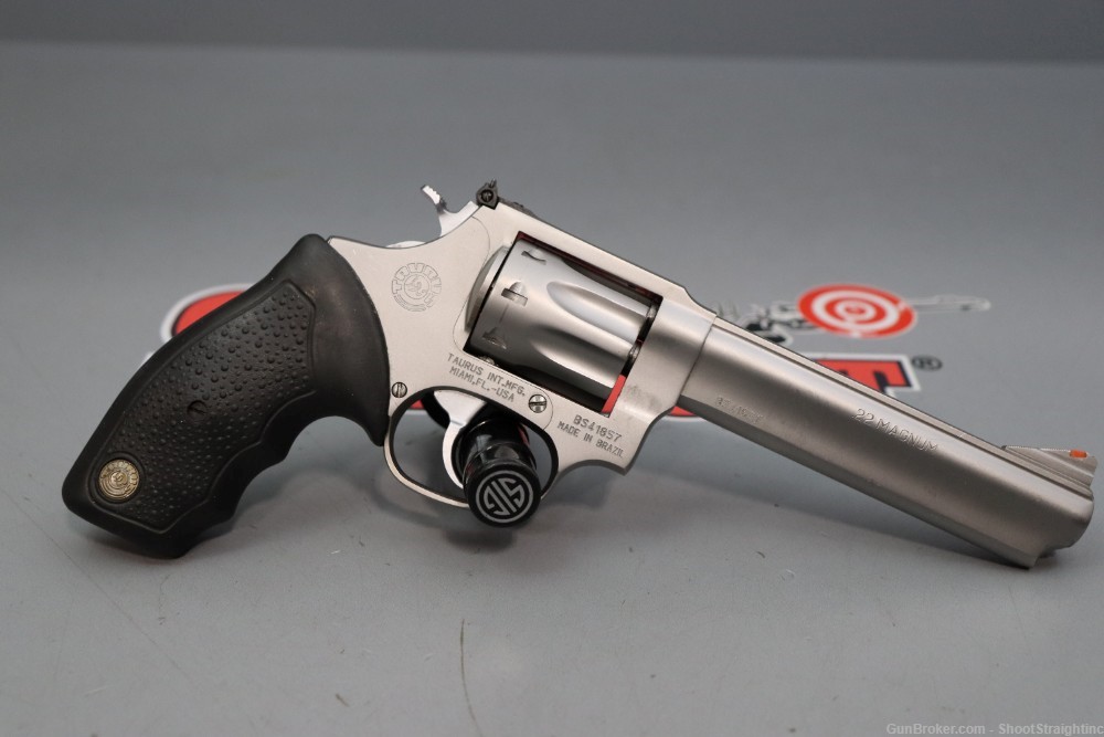 Smith & Wesson Model 941 (Eight-Shot) 5" .22 Magnum w/Box -img-1