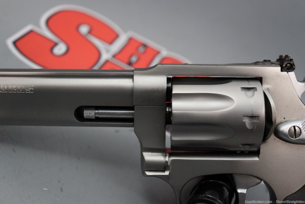 Smith & Wesson Model 941 (Eight-Shot) 5" .22 Magnum w/Box -img-7