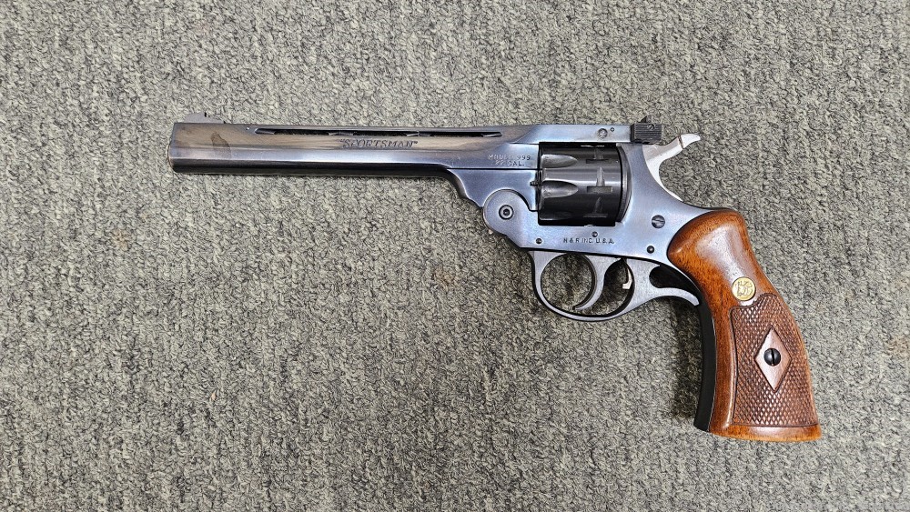 H&R Model 999 "SPORTSMAN" 22LR 9-Shot Revolver-img-1