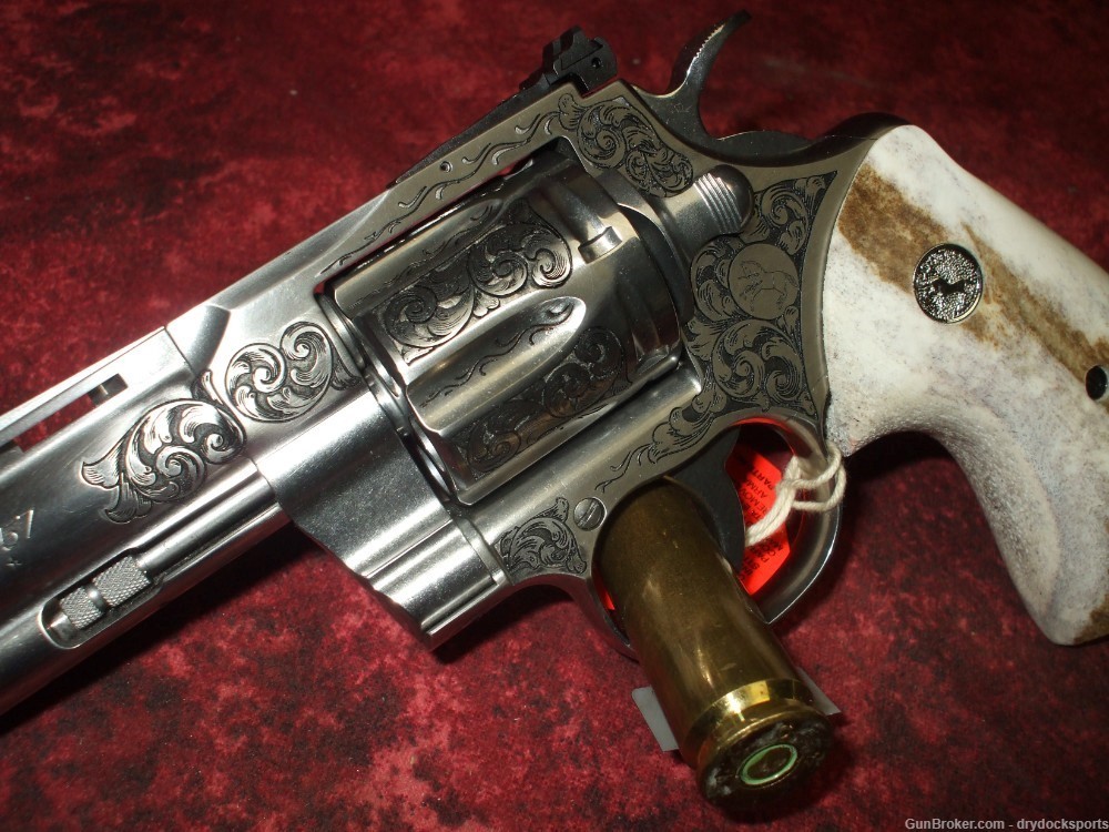 Colt Python 4.25" Bobby Tyler Gunworks Engraved .357 Magnum RARE-img-8