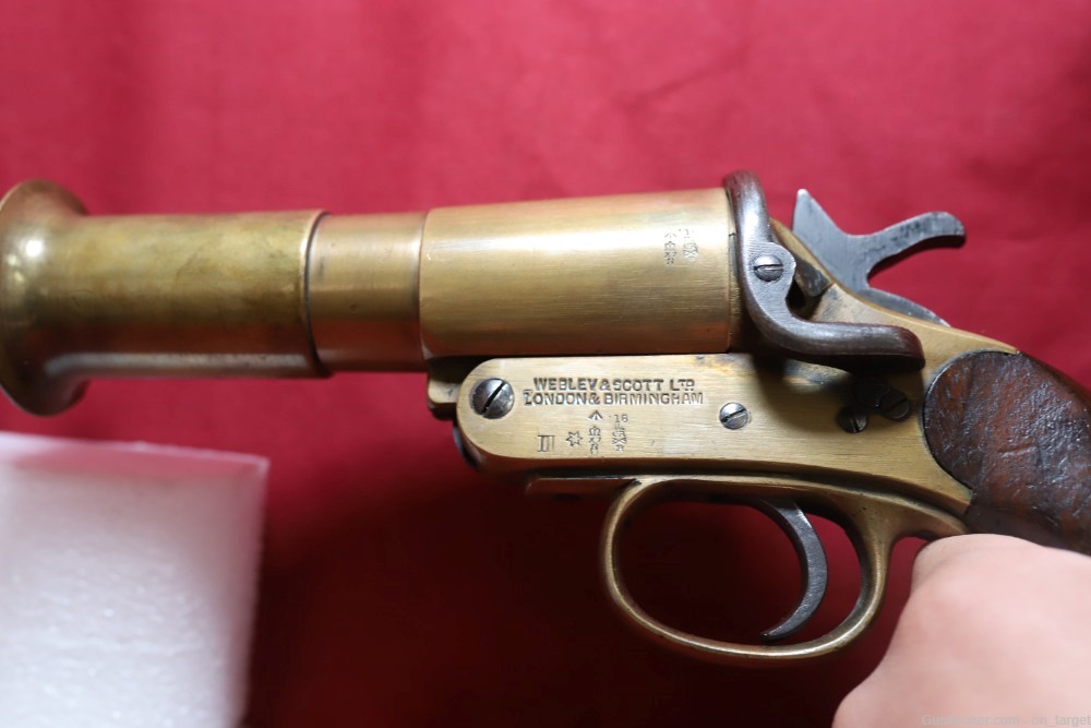 Webley & Scott No. 1 Mark 3 1" (25 mm ) Flare Pistol 5 7/8" Barrel MFG 1918-img-19