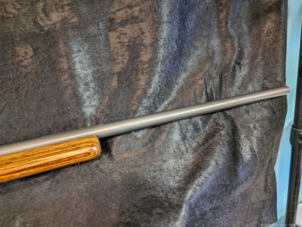 Ruger M77 MKII 223 Stainless Varmint Laminated Target 26" heavy barrel nice-img-8