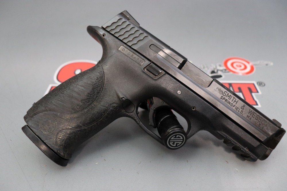 Smith & Wesson M&P40 4.25" .40S&W -img-2