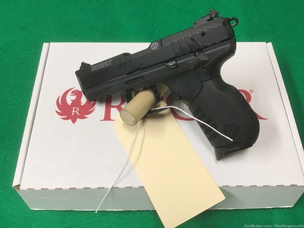 RUGER SR22 WITH BOX LIKE NEW!! -img-0