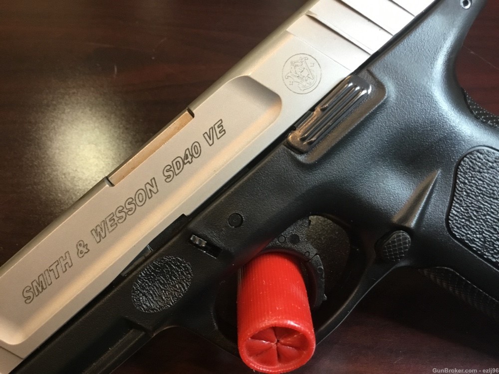 PENNY AUCTION SMITH & WESSON SD40 VE .40 S&W -img-6
