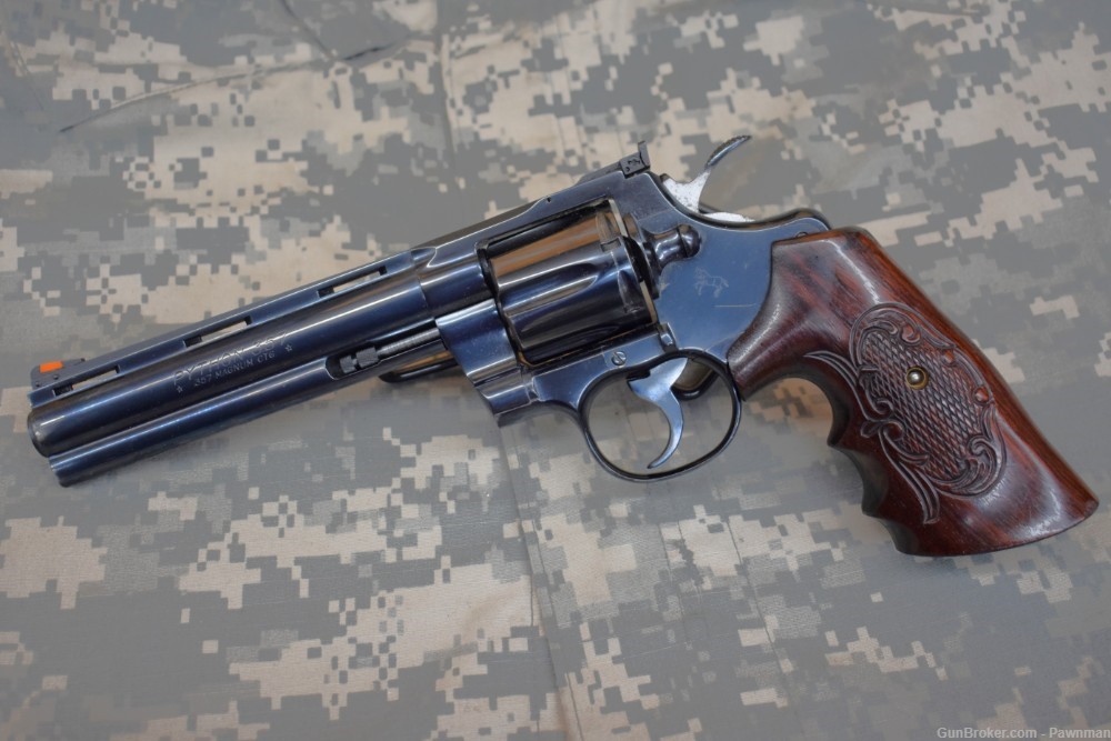 Colt Python in 357 Mag made 1974 - nice trigger work!-img-0