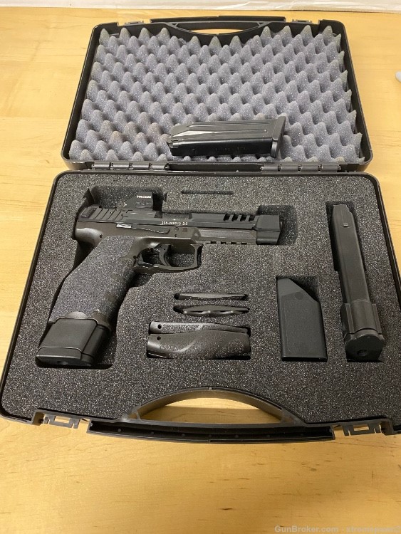 HK VP9L with extras -img-0