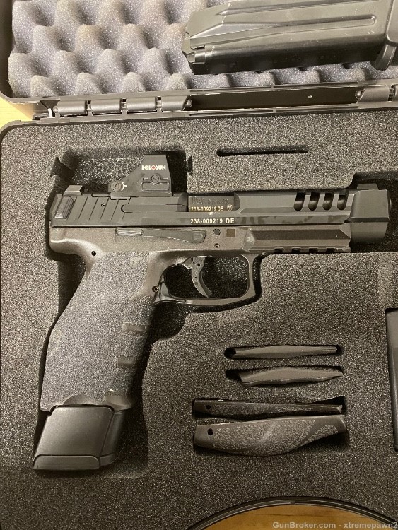 HK VP9L with extras -img-1