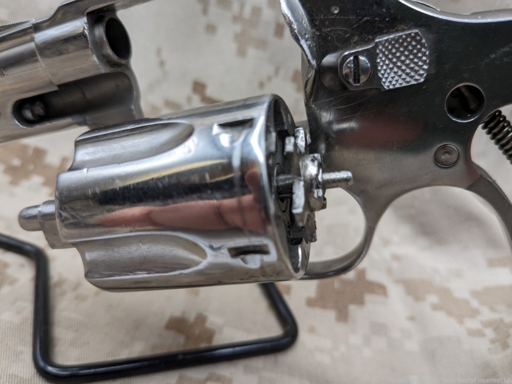 Taurus 85 Parts Gun/Gunsmith Special 5-shot .38 Special Revolver-img-9