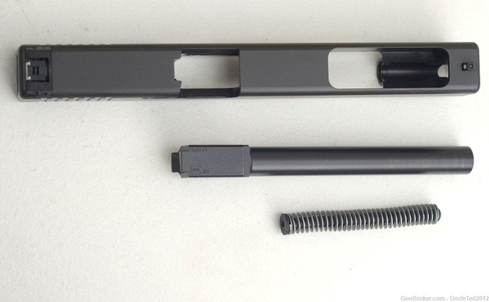 New Factory Glock 17L gen 3 9mm Complete upper slide assembly with barrel-img-1