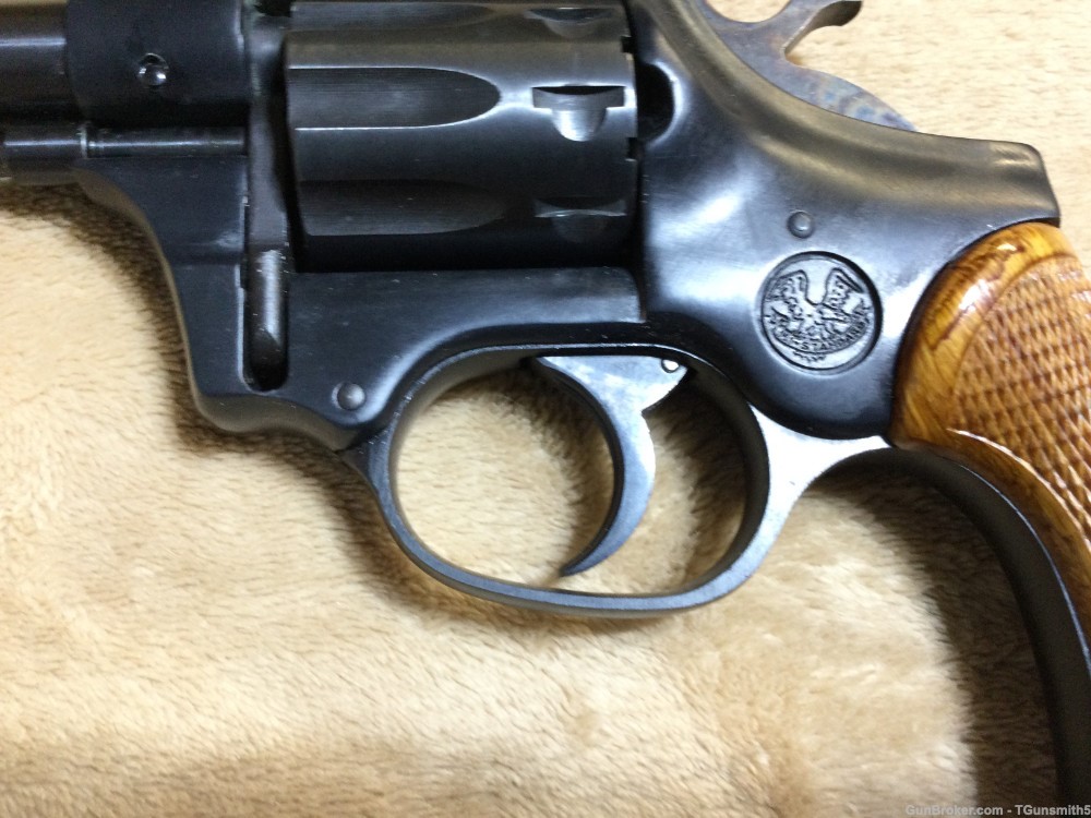 HIGH STANDARD R-106 DELUXE SENTINEL REVOLVER in 22 RF Cal.-img-3