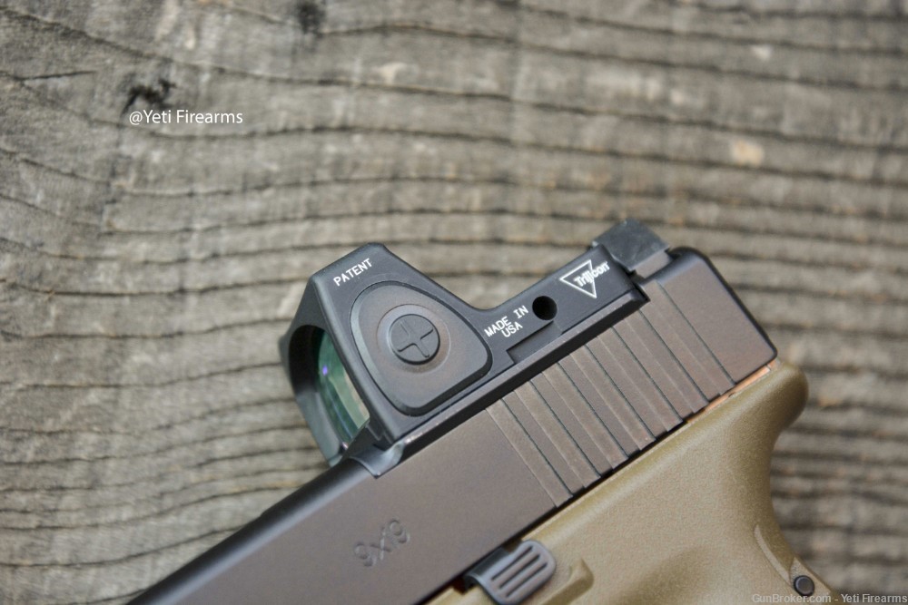 Glock 47 MOS 9mm Factory FDE Frame W/ Trijicon RM06 CHPWS Tall Night Sight -img-10