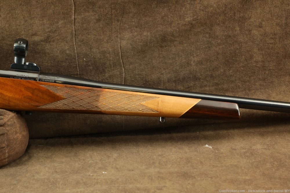 Weatherby Mark V Deluxe Left Hand .270 magnum Bolt Action Rifle -img-6