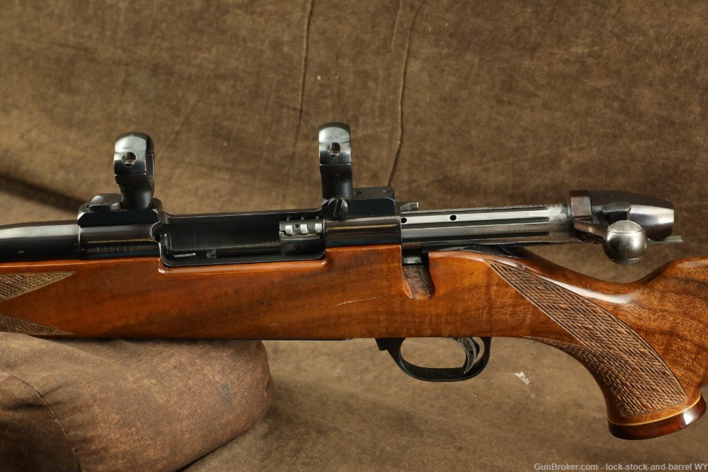 Weatherby Mark V Deluxe Left Hand .270 magnum Bolt Action Rifle -img-26