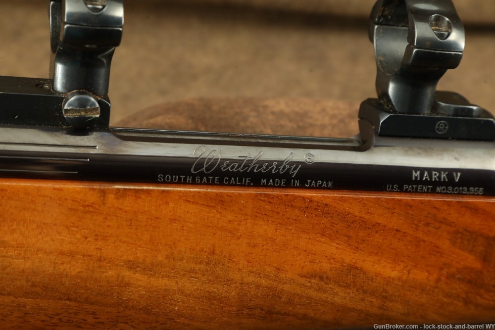 Weatherby Mark V Deluxe Left Hand .270 magnum Bolt Action Rifle -img-30