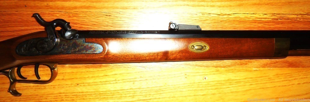 Thompson Center 50 Cal Hawken Percussion, New/Unfired, Figured Walnut Stock-img-2