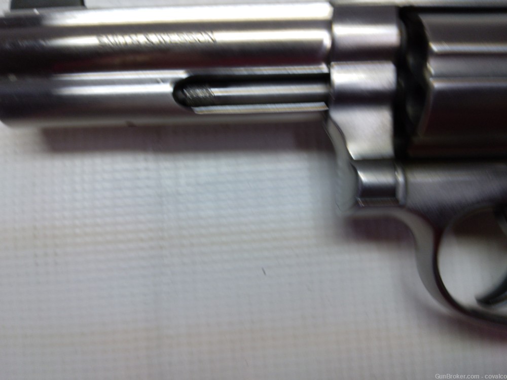 Smith & Wesson S&W 686-6 Stainless .357 mag 4" Revolver  No Reserve-img-1