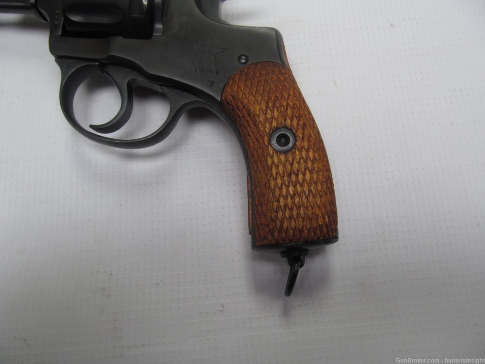 Nagant 1895 7.62x38 Revolver Tula Made 1941 W/ Holster-img-7