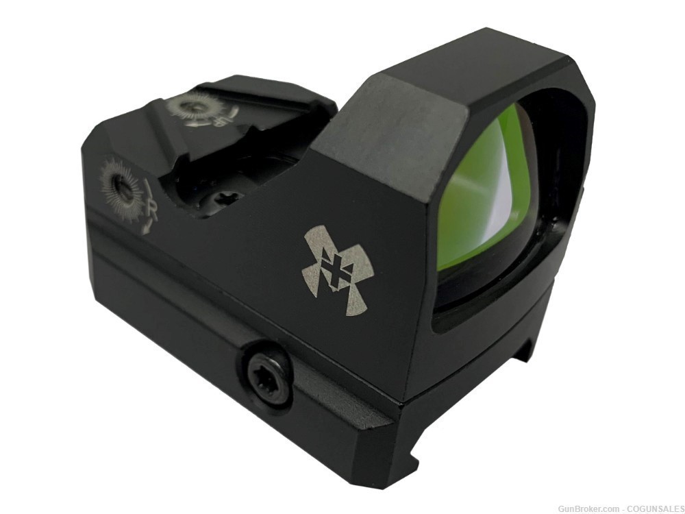M+M Industries: M+M 3 MOA Micro Red Dot Sight w/ Mount and Cover NEW -img-0