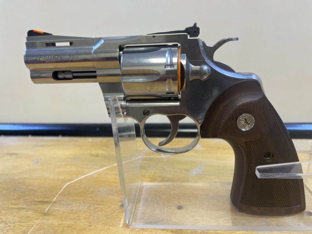 Colt Python .357 Mag Revolver 3" Walnut Target Grips - New Old Stock-img-3