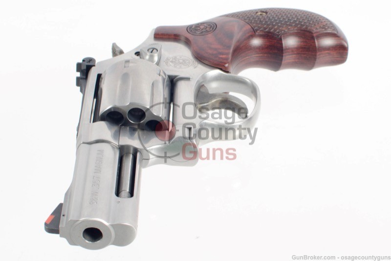 Smith & Wesson Model 686 Plus Deluxe - 3" .357 Magnum-img-8