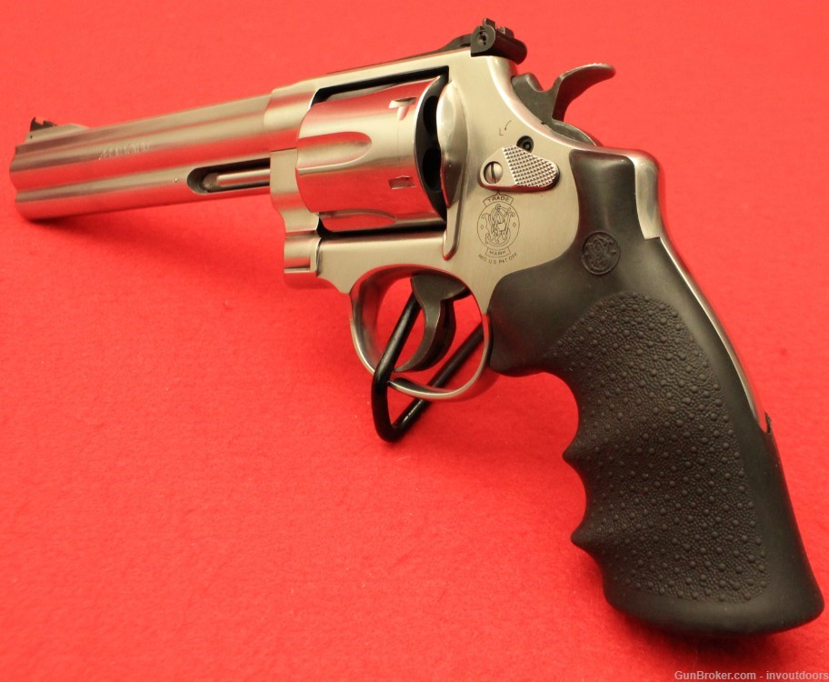 Smith & Wesson 629-6 .44 mag 6.5" Stainless W/box & papers Revolver.-img-3